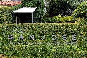 Exterior - Hotel San Jose (Austin)