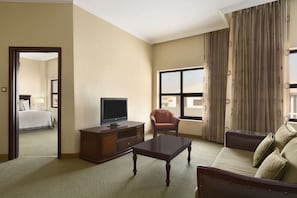 Tempur-Pedic beds, minibar, in-room safe, blackout curtains