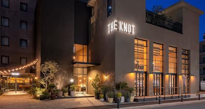 THE KNOT FUKUOKA Tenjin