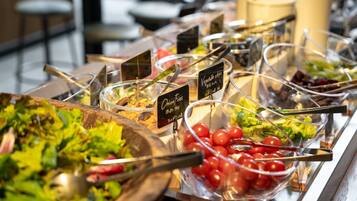 Daily buffet breakfast for a fee