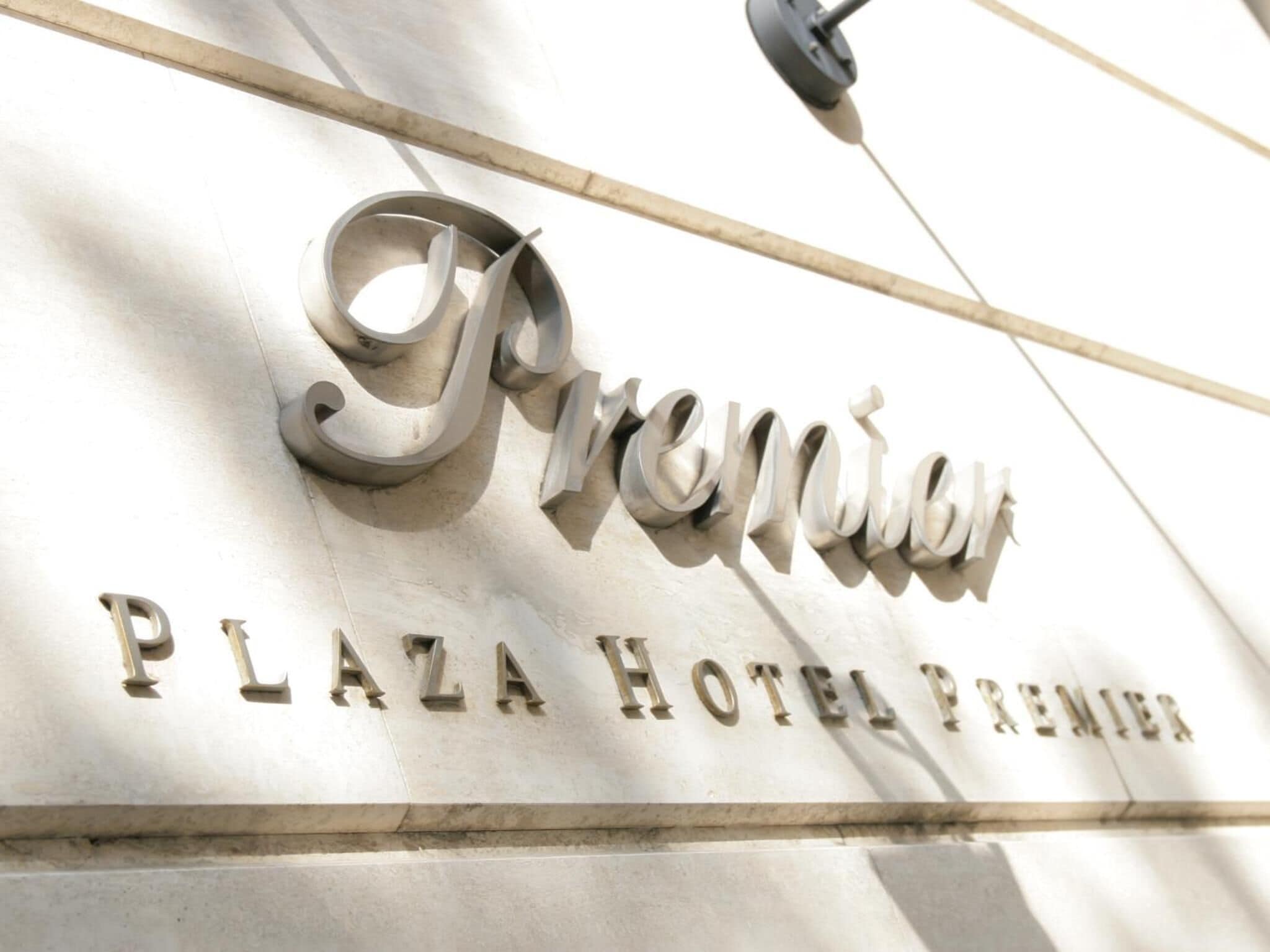 Photo - Plaza Hotel Premier