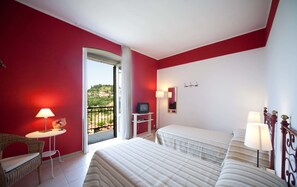 Panoramic Double or Twin Room, Private Bathroom, Hill View | Iron/ironing board, free cots/infant beds, travel cot, rollaway beds - A Casa Mia - Bed & Breakfast (Bergamo)