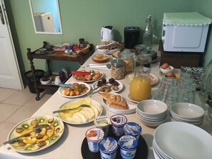 Breakfast buffet - A Casa Mia - Bed & Breakfast (Bergamo)