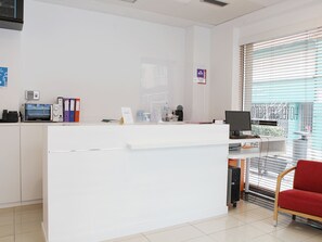Reception - Hotel San Remo (Alicante)