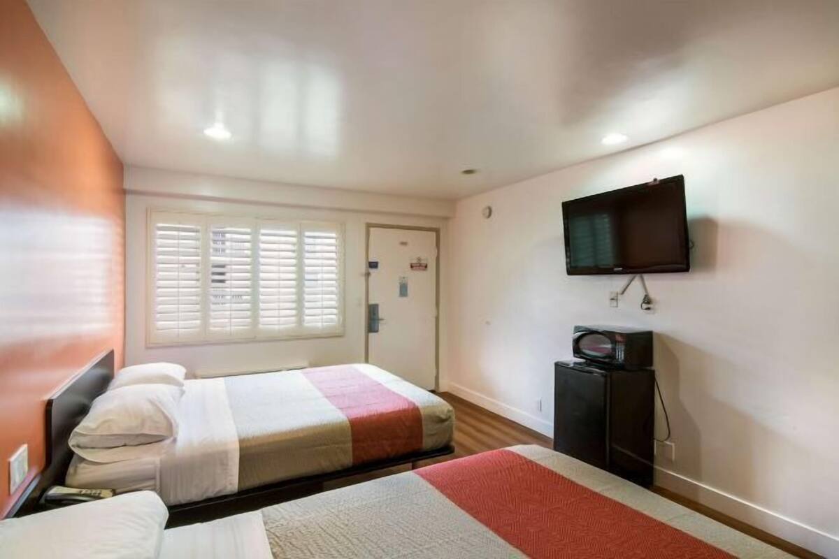 Pillowtop beds, desk, iron/ironing board, WiFi (free)