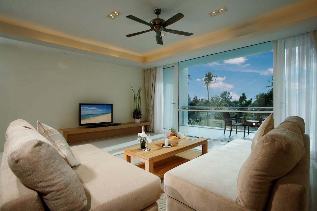 Residence 2 Bedroom with Balcony & Kitchen | Living area | LCD TV