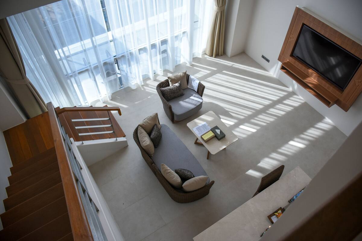 Penthouse 2 Bedroom Pool Suite | Living area | LCD TV