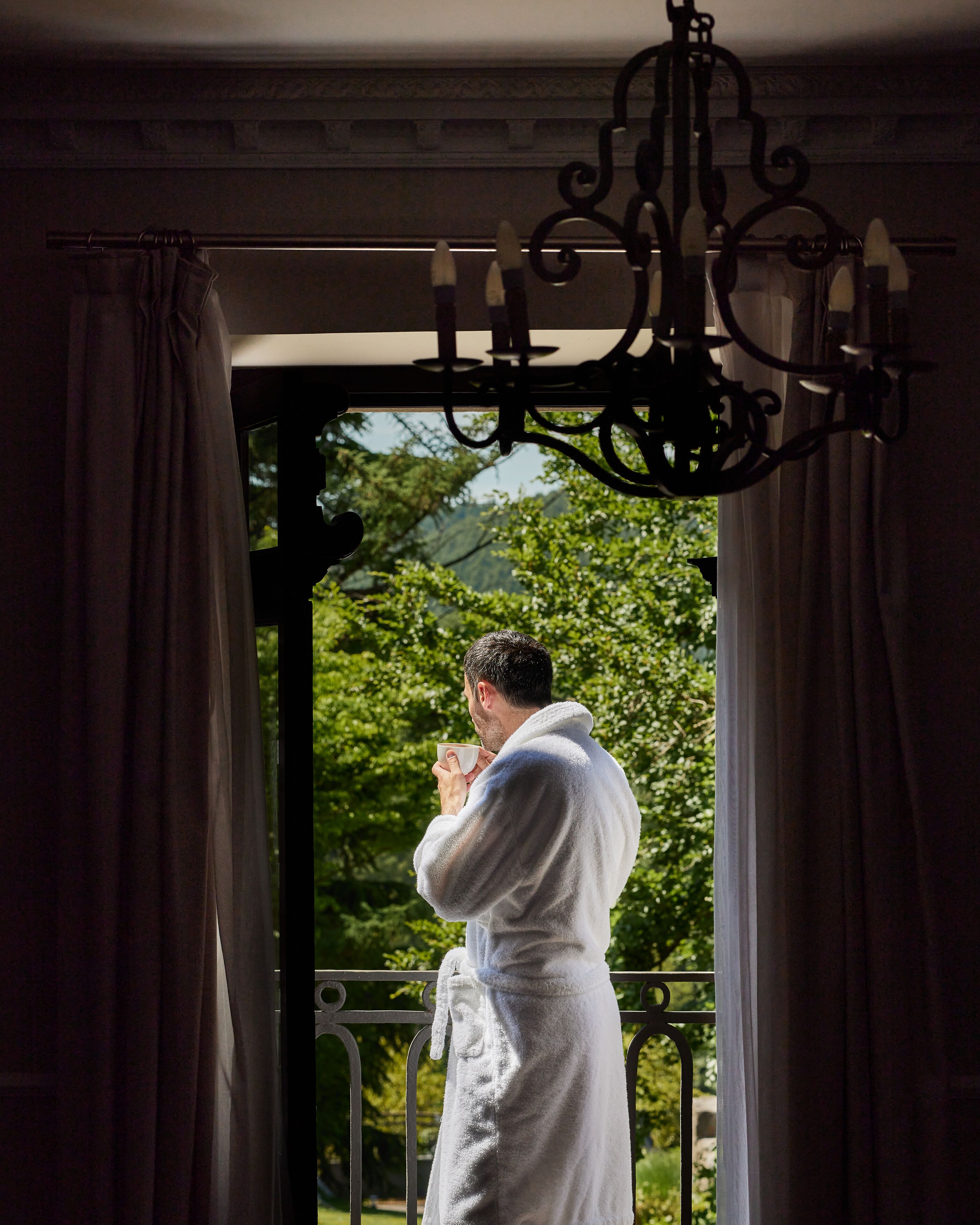 suite, balcony | 1 bedroom, premium bedding, minibar, in-room safe