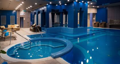 Golden Ball Club Hotel & Fitness