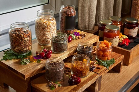 Majestic Hotel SPA Champs Elysees - Image 43