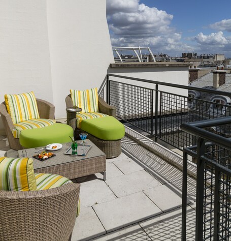 Majestic Hotel SPA Champs Elysees - Image 71