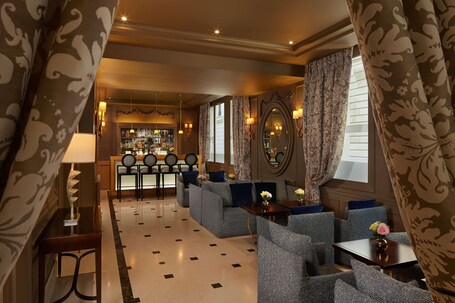 Majestic Hotel SPA Champs Elysees - Image 4
