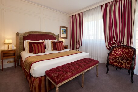 Majestic Hotel SPA Champs Elysees - Image 127
