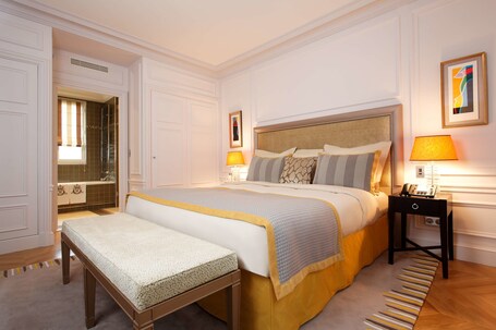 Majestic Hotel SPA Champs Elysees - Image 131