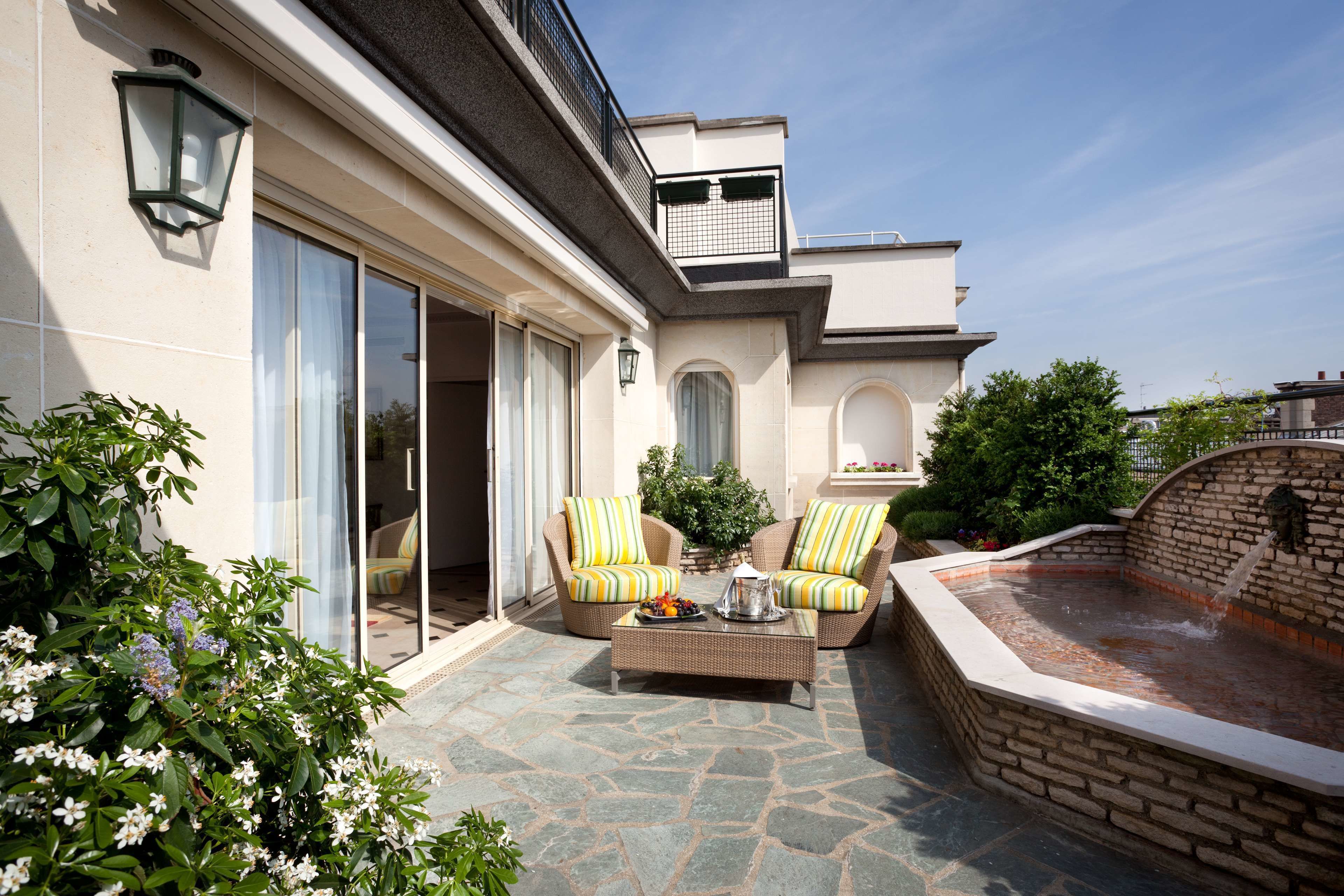 suite majestic | terrace/patio