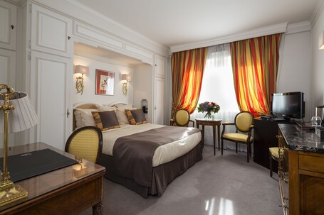 Majestic Hotel SPA Champs Elysees - Image 122