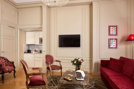 Majestic Hotel SPA Champs Elysees - Image 54