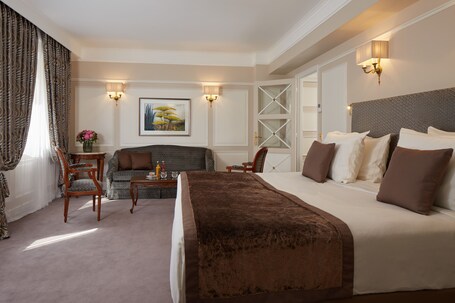 Majestic Hotel SPA Champs Elysees - Image 118
