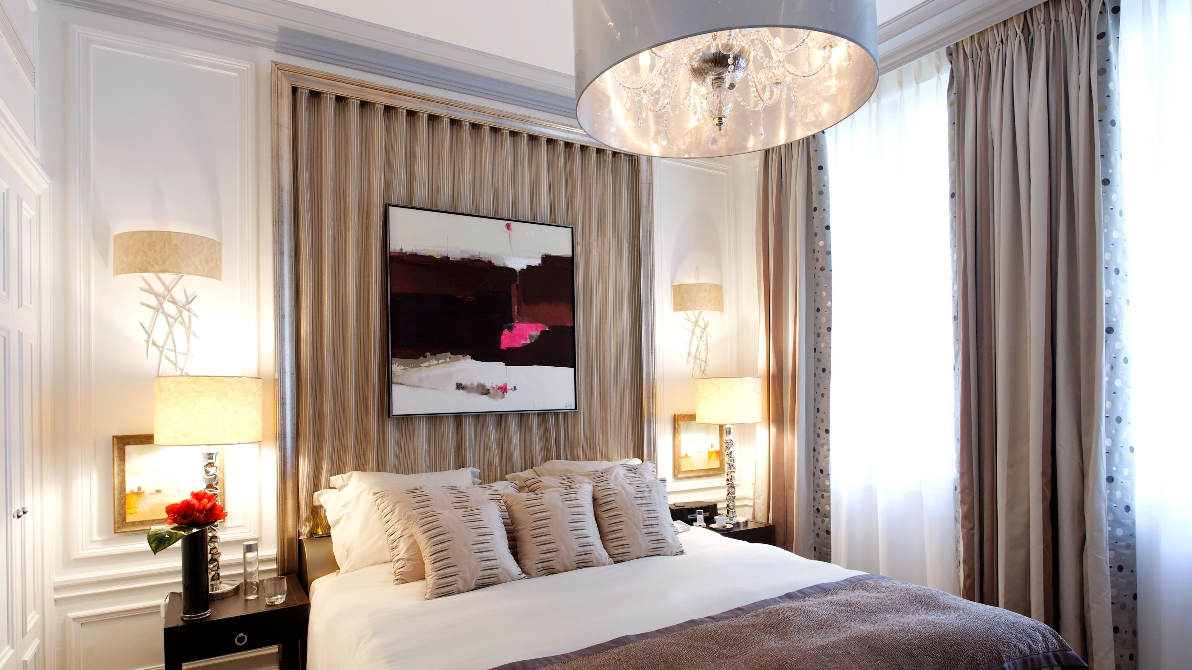 Junior Suite (Deluxe) | Premium bedding, pillow-top beds, in-room safe, desk
