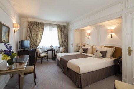 Majestic Hotel SPA Champs Elysees - Image 84