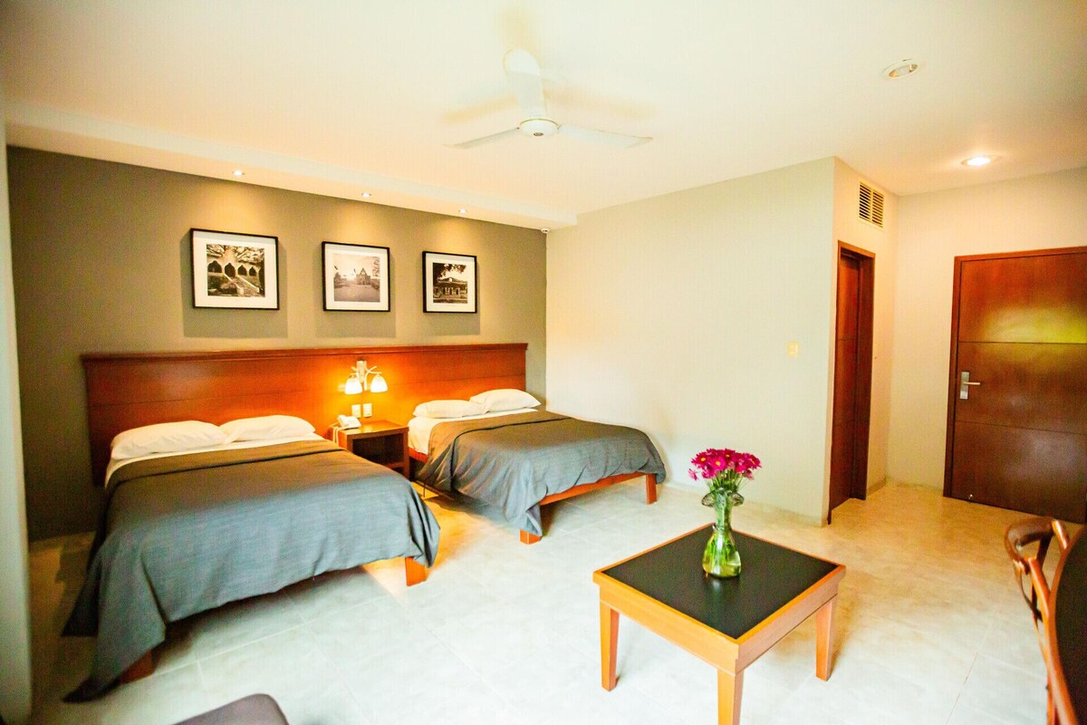 In-room safe, WiFi (free), bed sheets