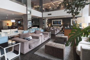 Khu tiếp khách ở sảnh