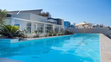 Indoor pool, seasonal outdoor pool