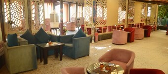 Aracan Pyramids Hotel