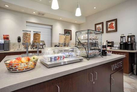 Free daily continental breakfast . Coast Weyburn Hotel