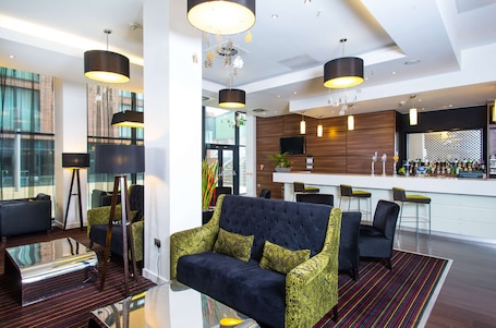 Lobby lounge. Hampton by Hilton Liverpool City Center