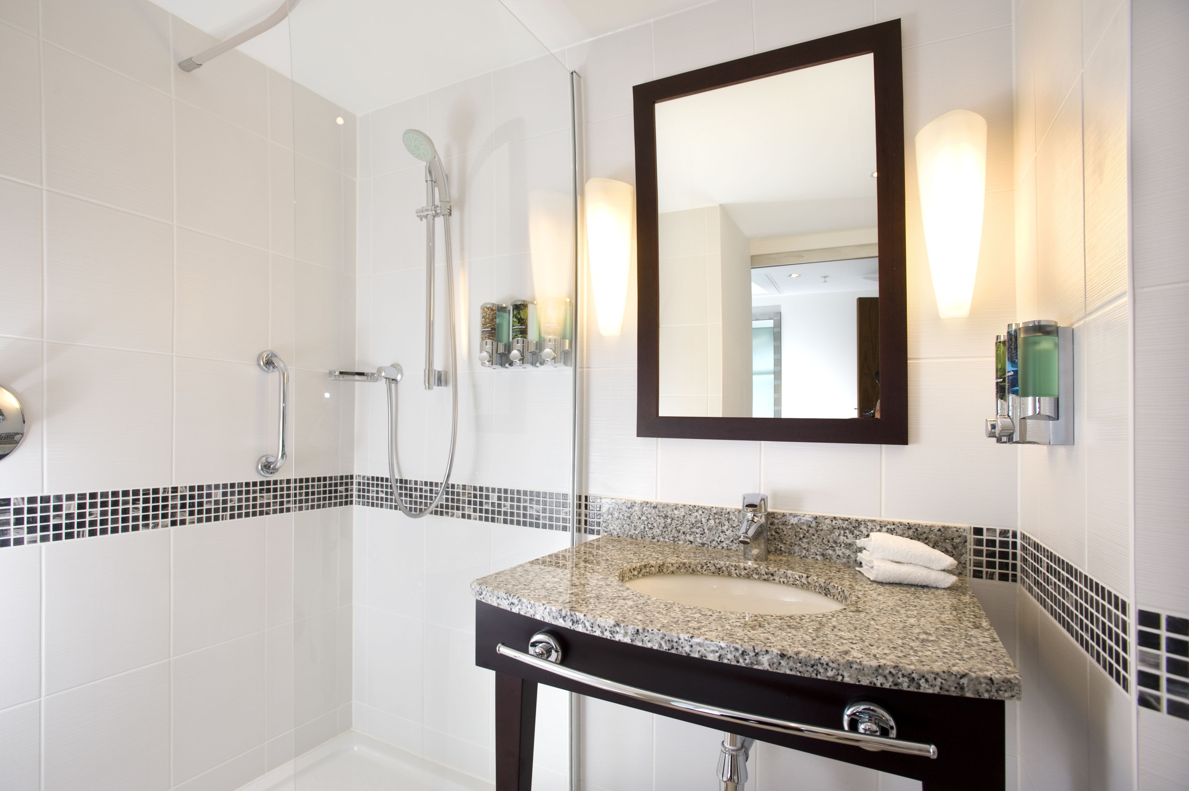 shower, free toiletries, hair dryer, towels