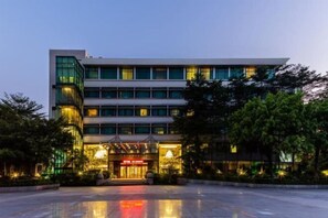 Exterior - Southern Club Hotel (Guangzhou)