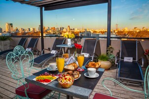 Colazione a buffet inclusa, servita tutte le mattine 