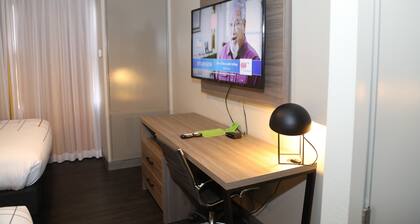La Quinta Inn & Suites by Wyndham Montgomery