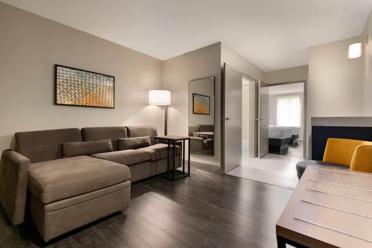 Suite, 2 Queen Beds, Non Smoking | Premium bedding, desk, laptop workspace, blackout drapes