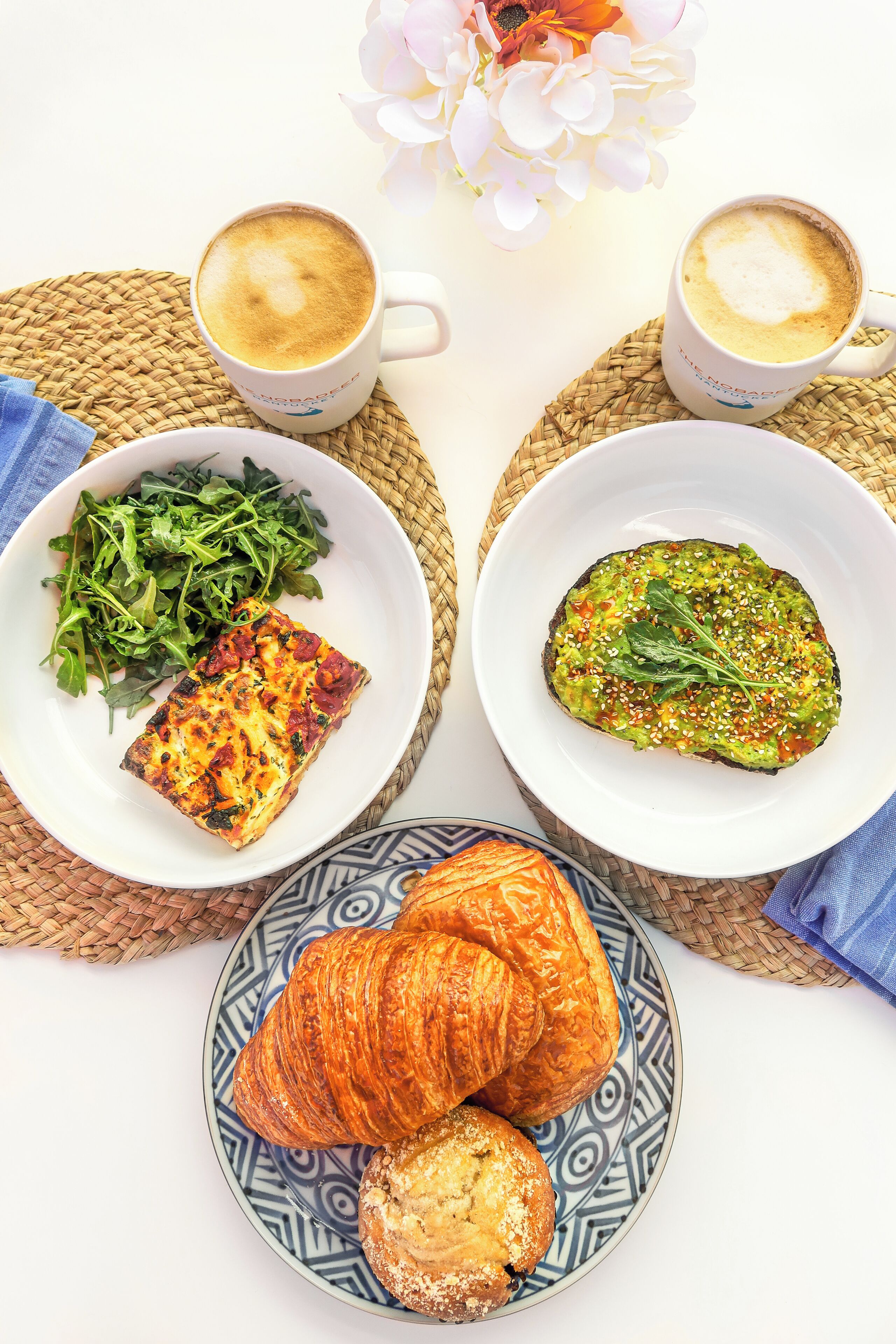 daily cooked-to-order breakfast for a fee