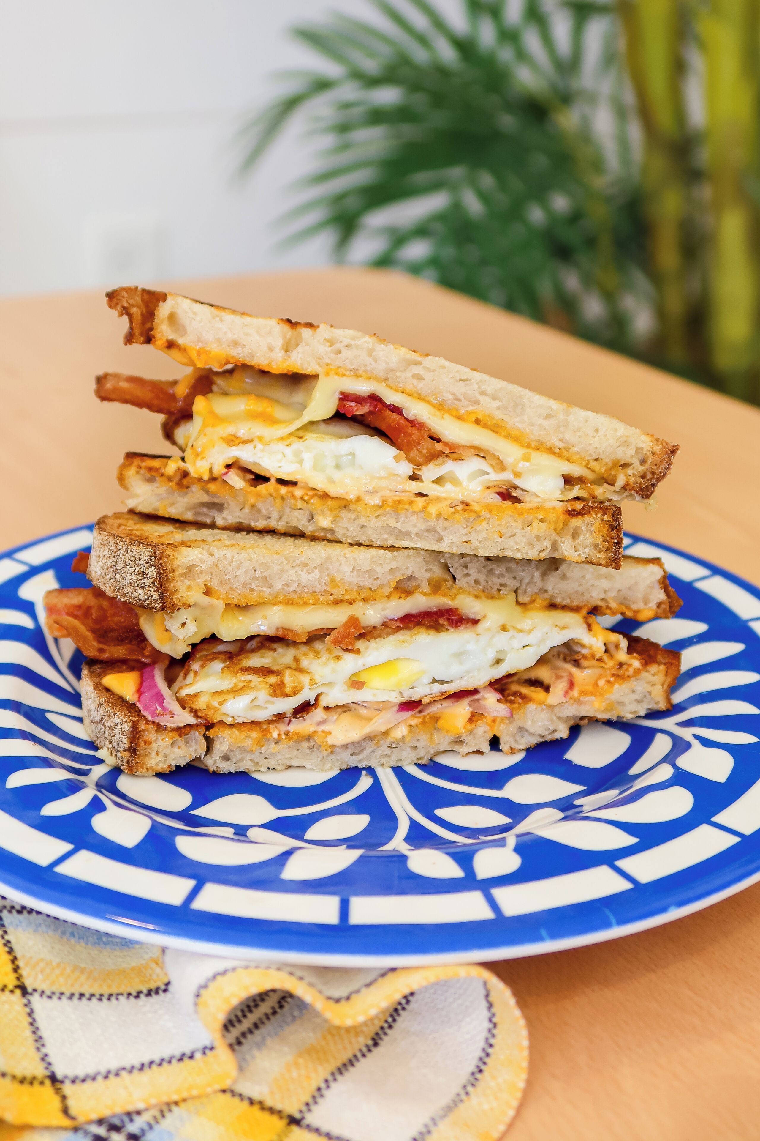 daily cooked-to-order breakfast for a fee