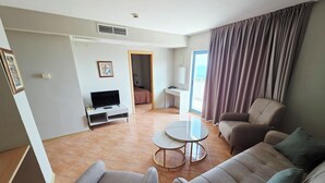 Ảnh chưa phân loại, 3 trong số 51 ảnh, nút