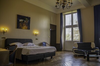 Domaine du Château de la Neuville