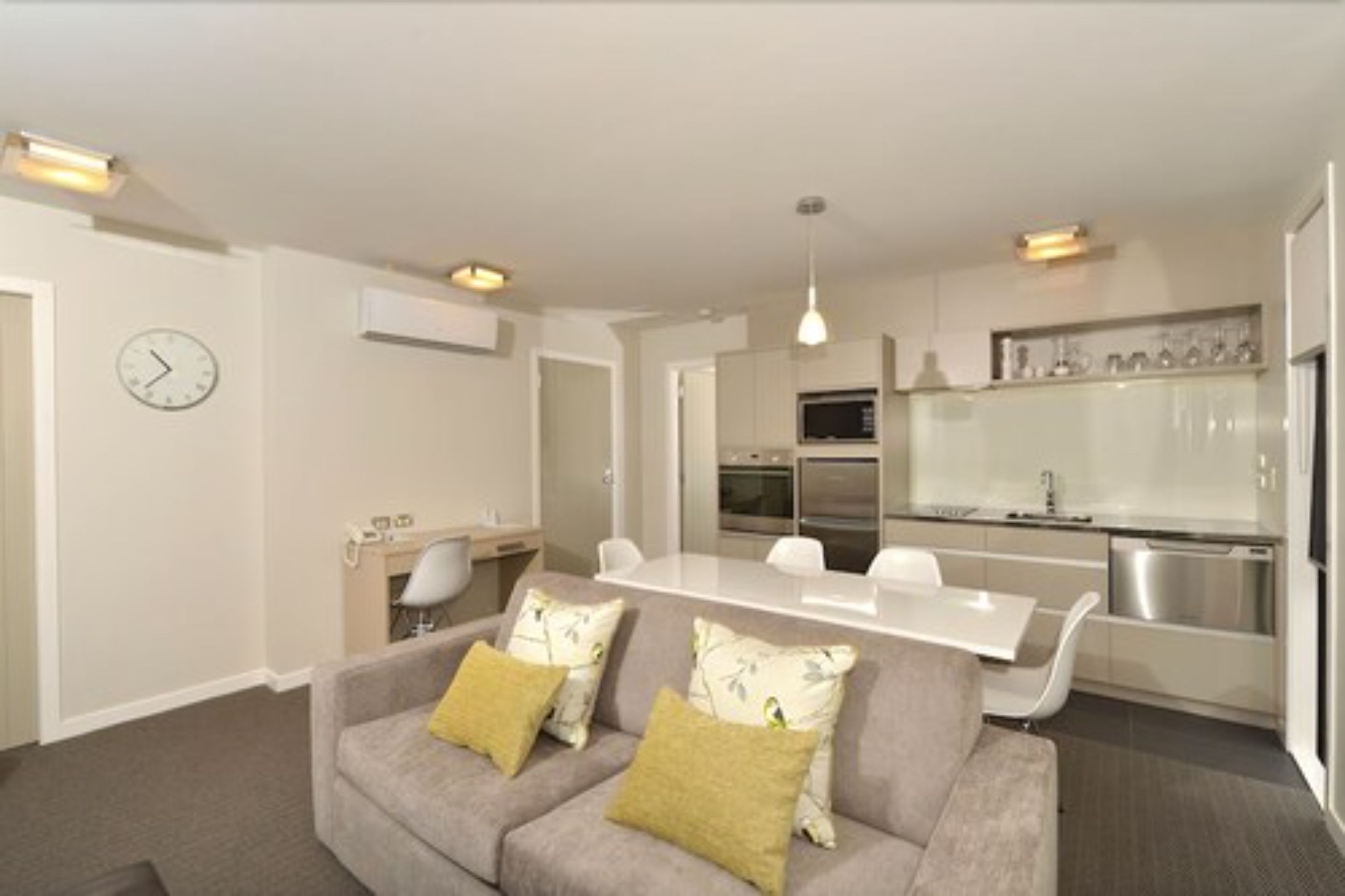 บริเวณนั่งเล่น