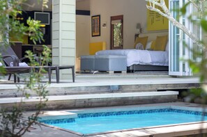 Boutique Yellowwood Sleeps 2 | Terrace/patio