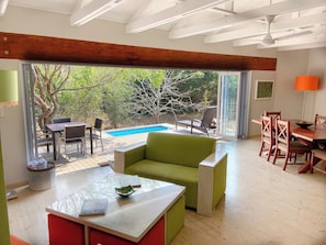 Boutique Green Monkey Orange Sleeps 4  | Living area