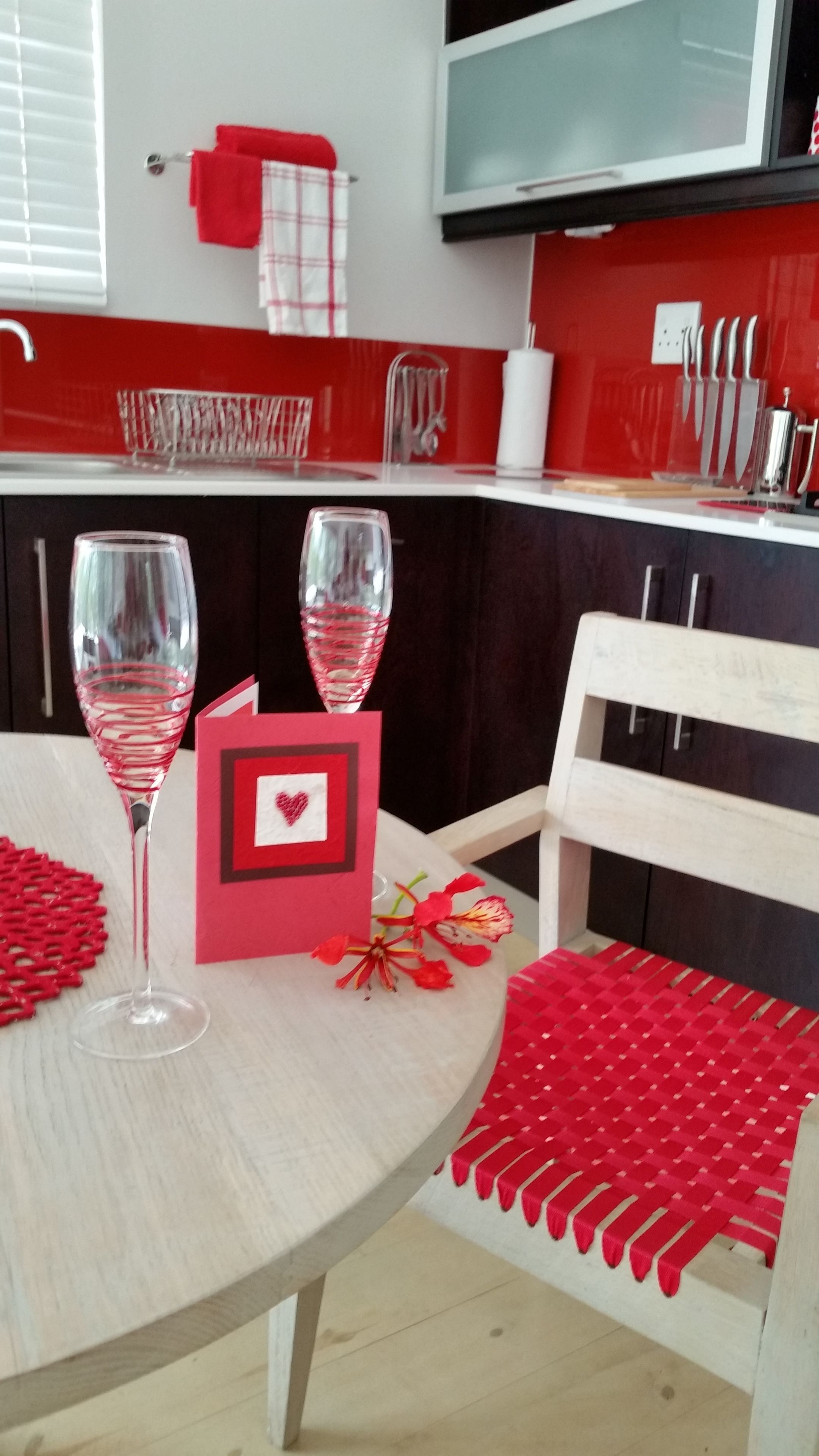 Private kitchen | Fridge, electric kettle, toaster, freezer