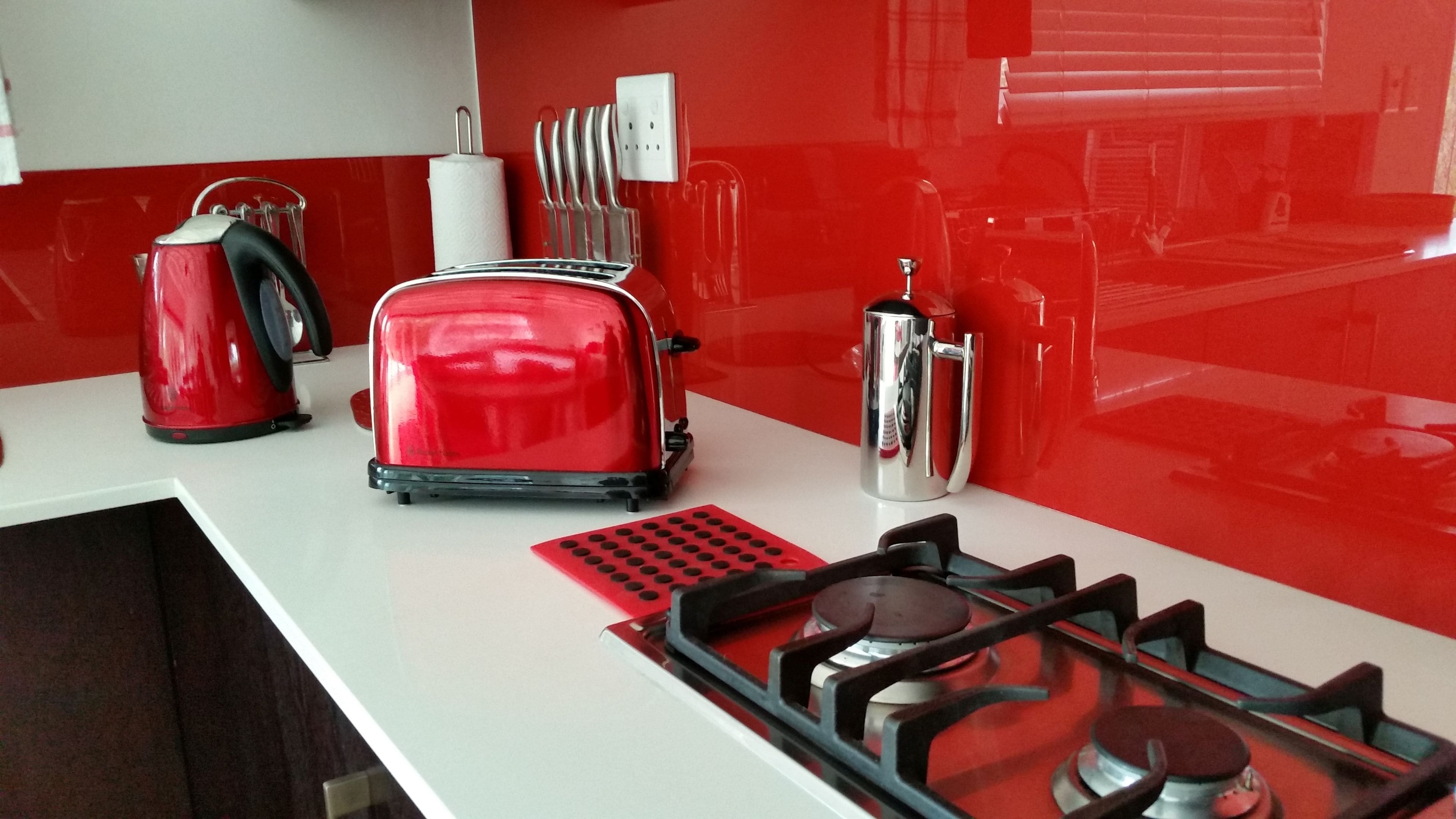 Boutique Red Ivory Sleeps 2 | Premium bedding, individually decorated, individually furnished