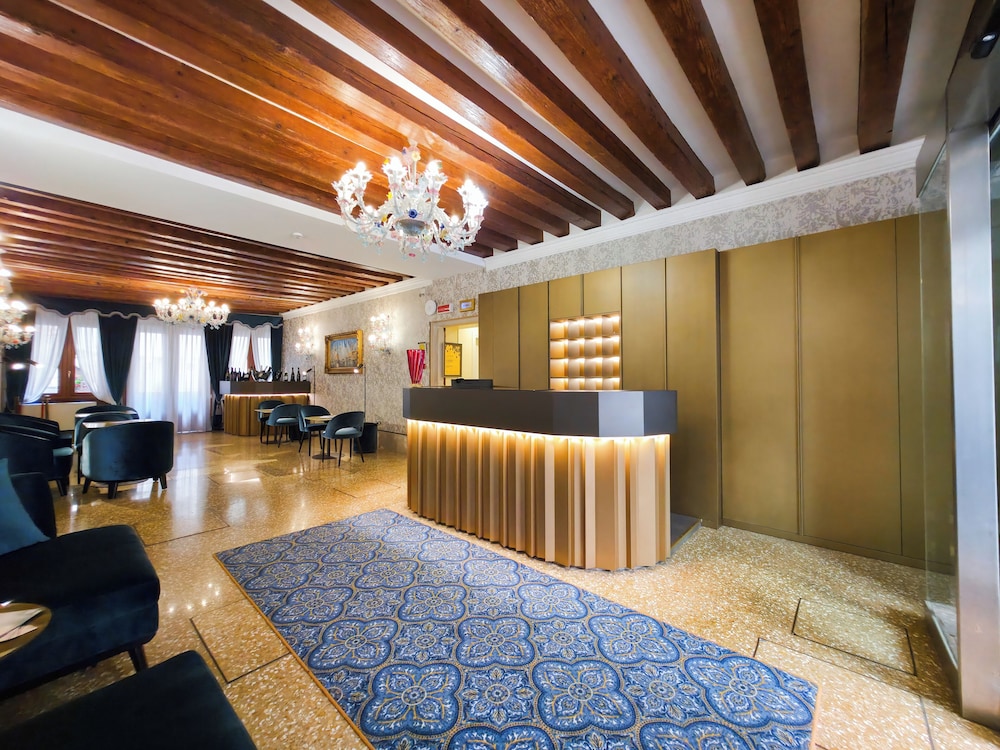 Al Duca di Venezia by null