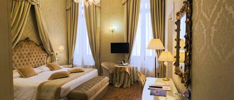 Master Suite | 2 Schlafzimmer, Allergikerbettwaren, Daunenbettdecken, Minibar