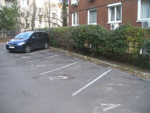 Self parking (EUR 7 per night)