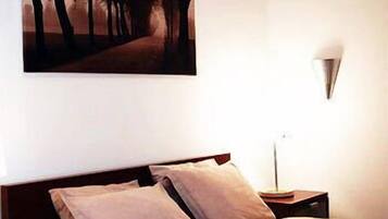 1 bedroom, premium bedding, in-room safe, blackout drapes