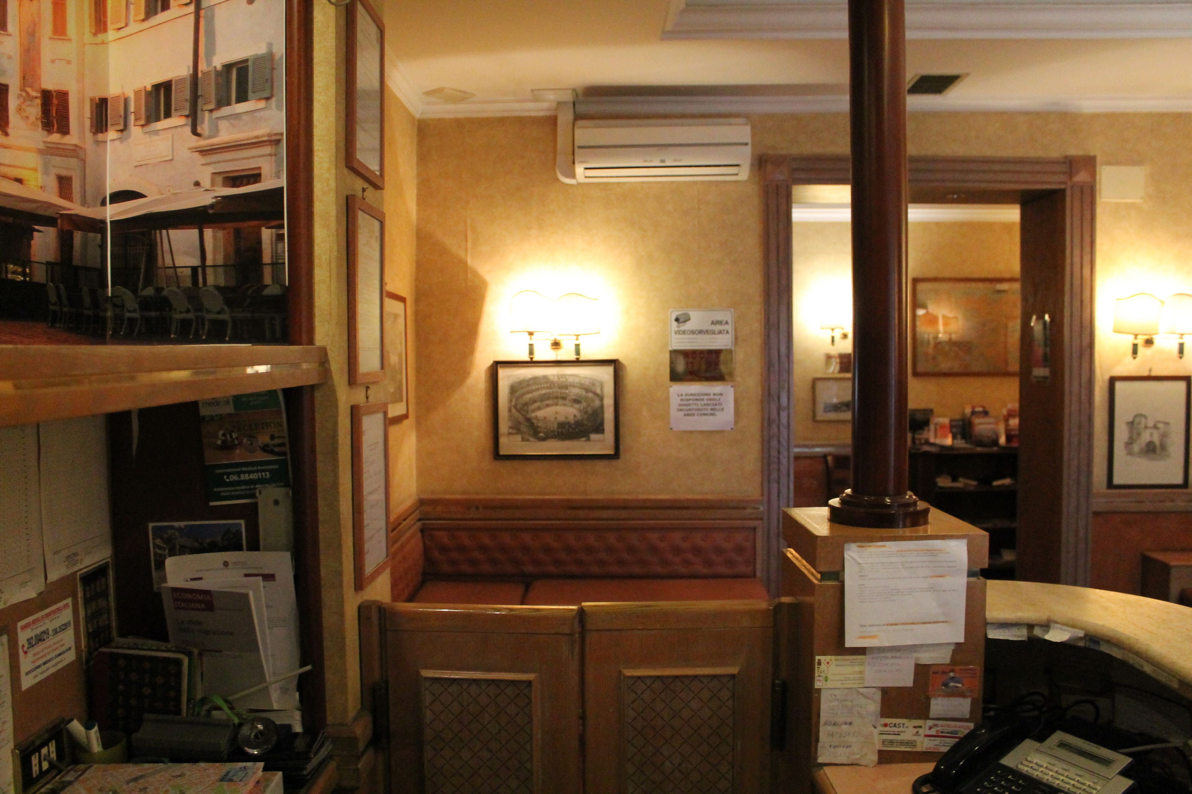 Photo - Hotel Pomezia