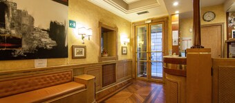Hotel Pomezia